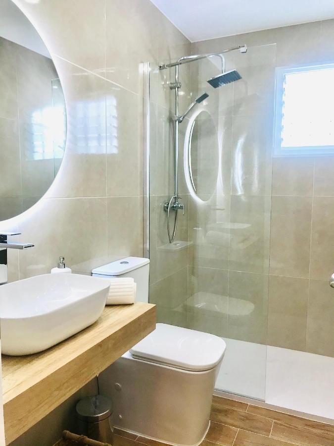 Gleaming & Well Located Apartment In Malaga Center Eksteriør billede