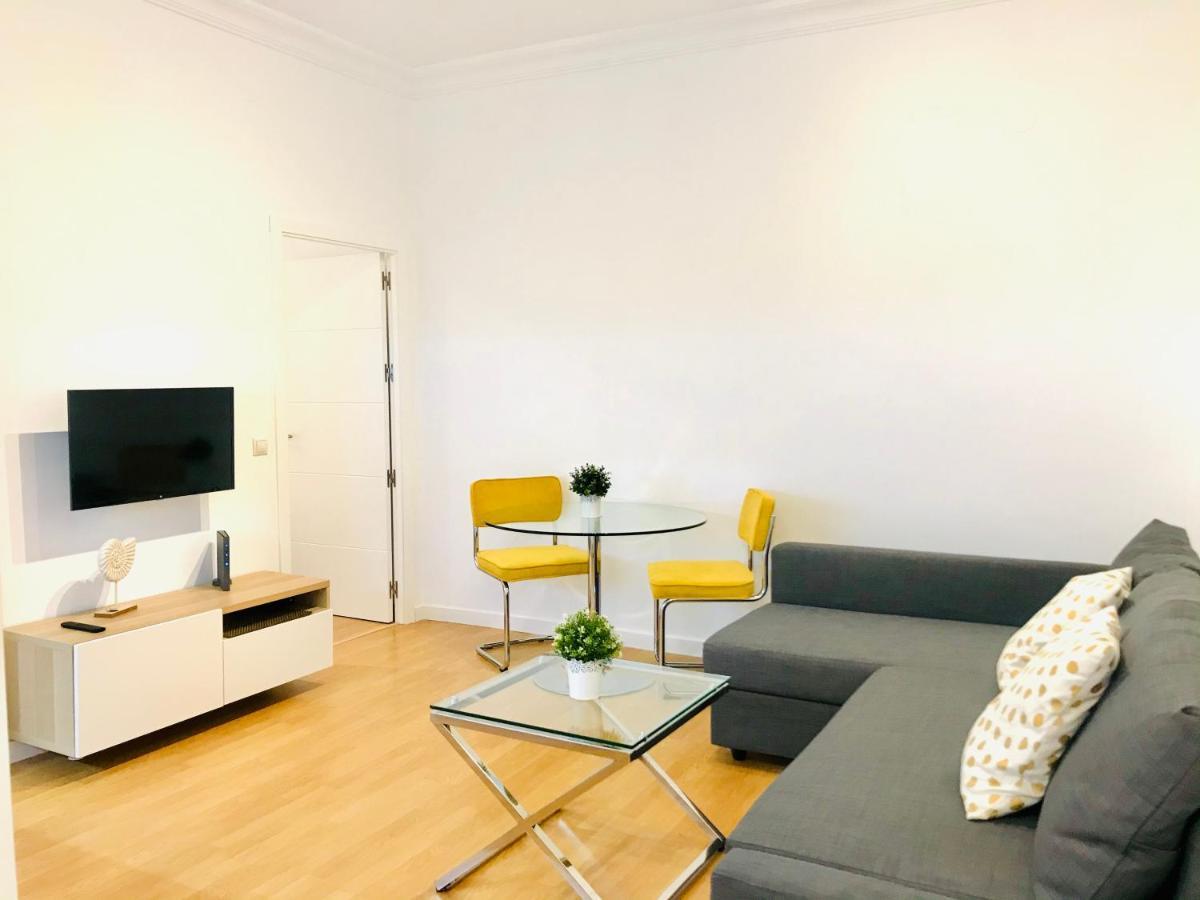 Gleaming & Well Located Apartment In Malaga Center Eksteriør billede